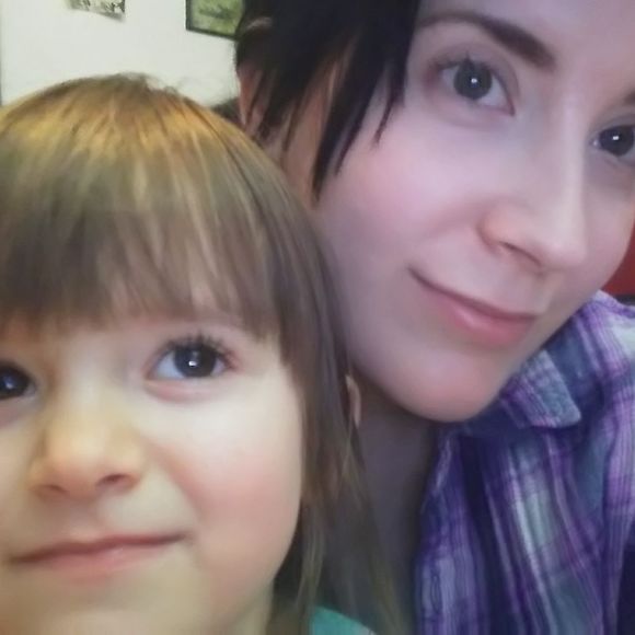 Meet your Posher, Carly - Picture 1 of 1